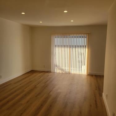 9414 Van Nuys Blvd., Panorama City, CA 91402